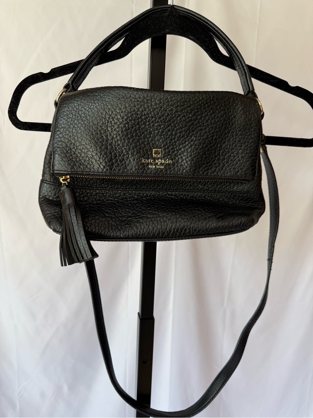 Kate Spade black Chester Street Miri Crossbody Bag Purse Black Leather Pebble